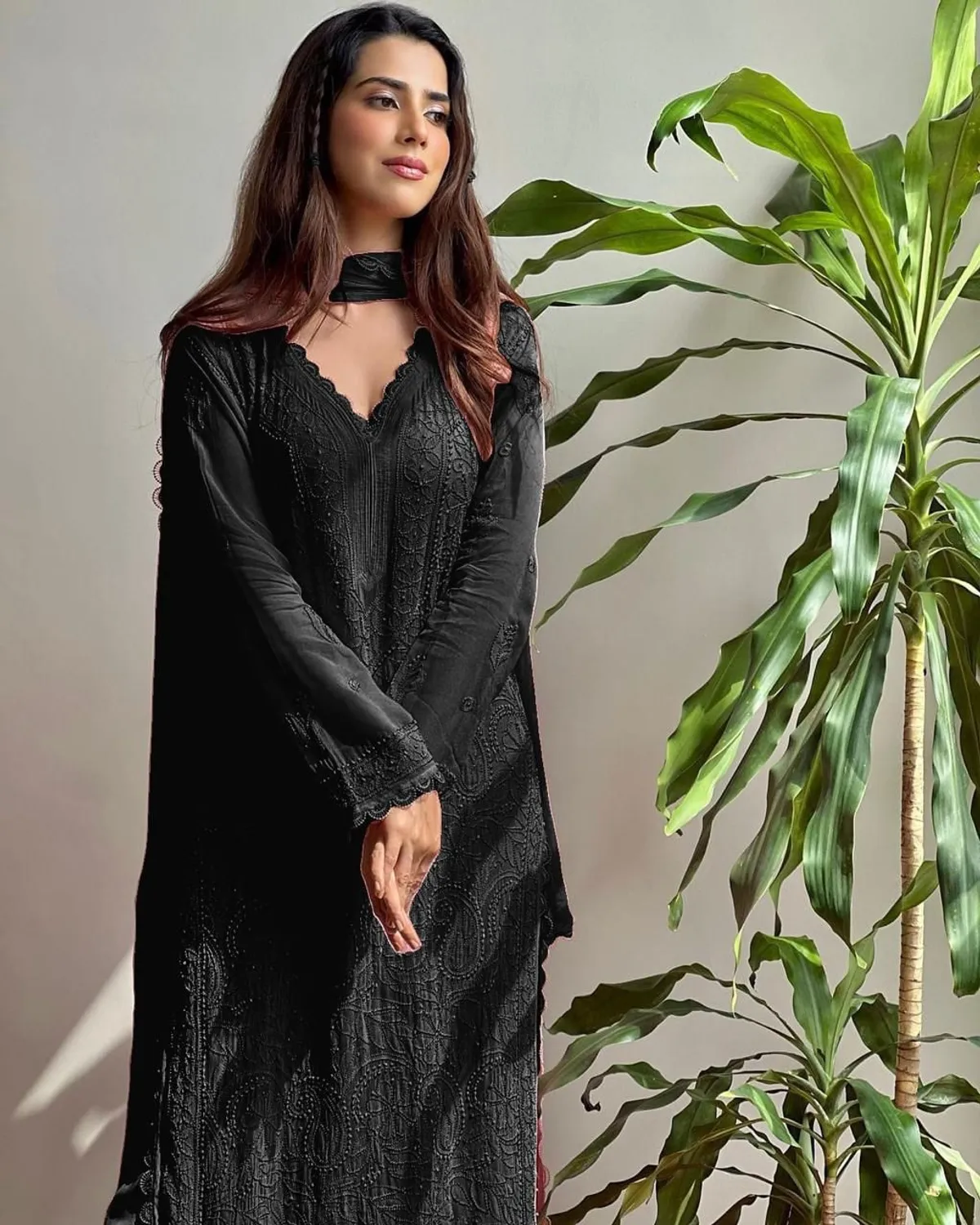 Black Georgette Chikankari Embroidery Kurta With Pant & Dupatta | For Women